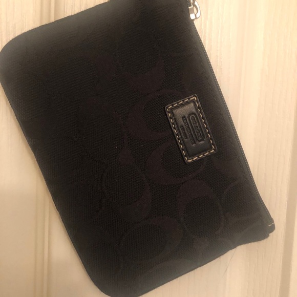 Small Coach Wristlet/Wallet Bundle - Picture 3 of 7